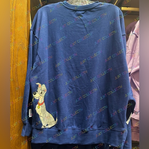 Disneyland Lady And The Tramp Navy Blue Pullover Crewneck Sweatshirt NWT - Picture 2 of 5
